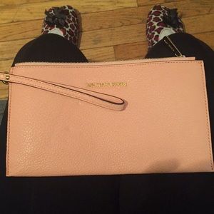 Brand new Michael Kors Clutch